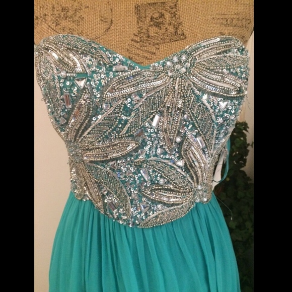 NEW$358 Sean Collection Embellished‎ Strapless Silk Gown Tropical Blue [SZ 8 ] - Picture 3 of 8